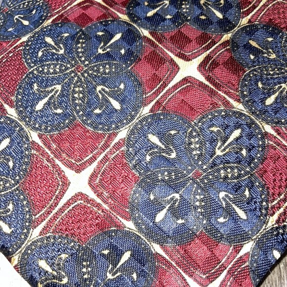 Bill Robin Son Tie Blue, Red, Ivory And Mustard Pattern Silk Necktie 55 x 3.75 - Picture 5 of 6